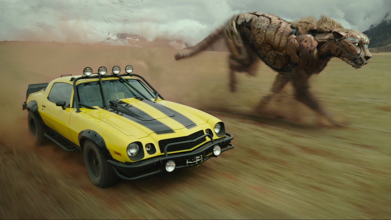 Bumblebee and Cheetor in Transformers: Rise of the Beasts